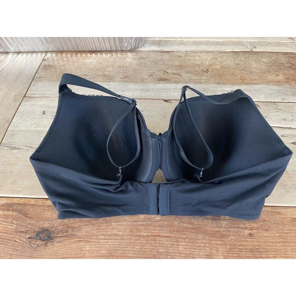 Victoria's Secret Smooth Black 34C Body by Victoria Perfect Shape Push Up Bra - Picture 2 of 2